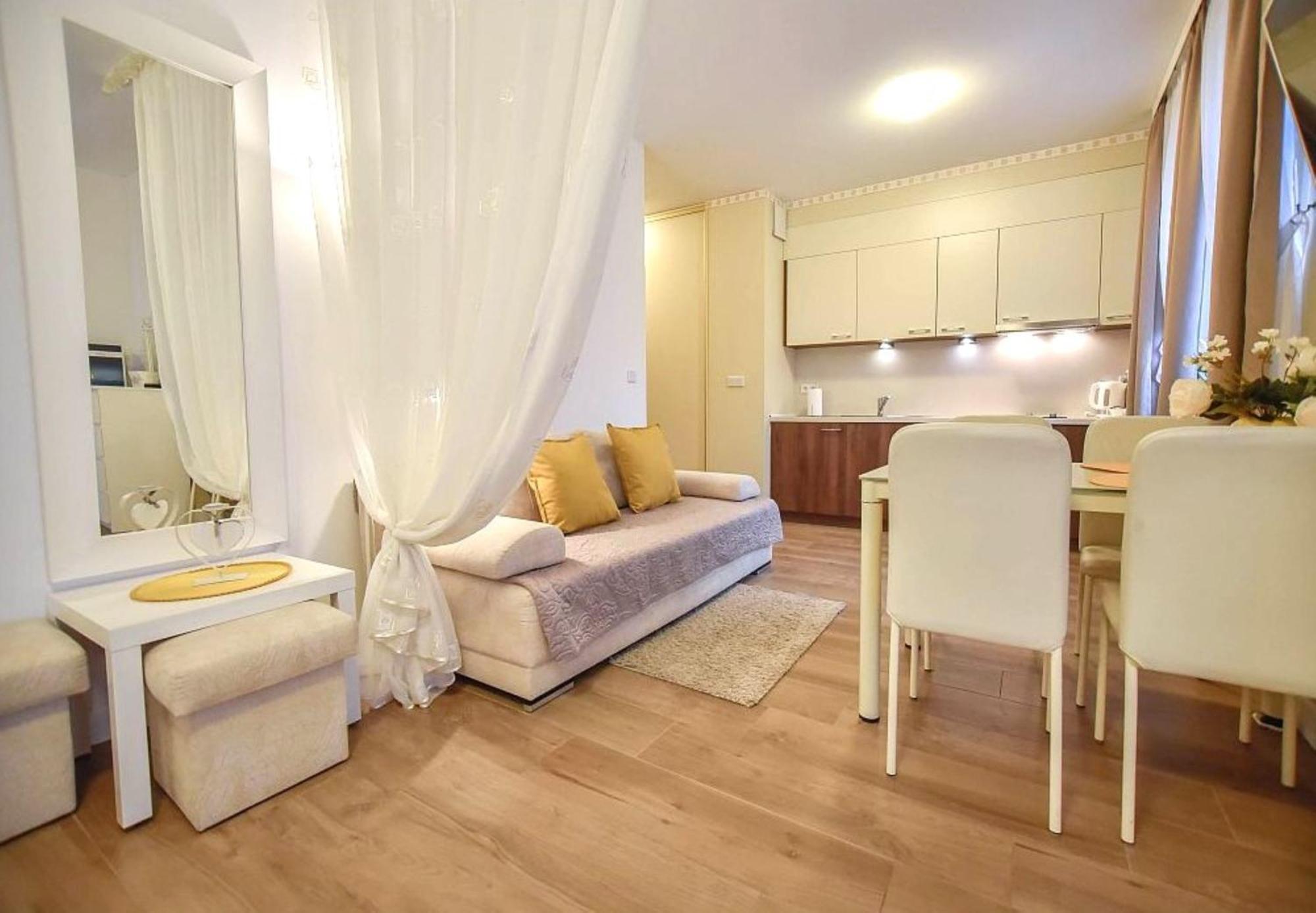 Apartamenty Na Wyspie - Aquamarina - Parking ชวีโนวิชแจ ภายนอก รูปภาพ